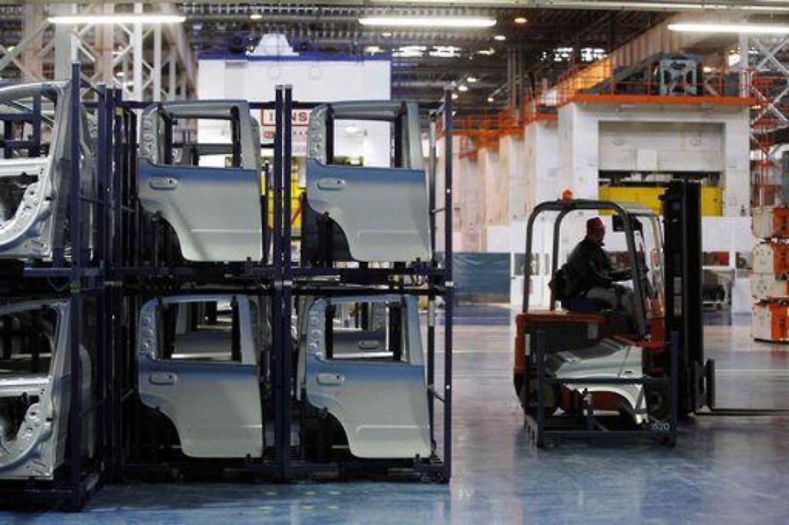 Eurozona/ A febbraio produzione industria risale, +0,4% su mese