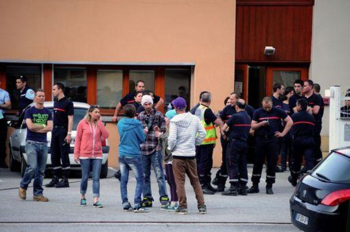 Francia/ Mille scherzi a pompieri, tre ragazze rischiano carcere