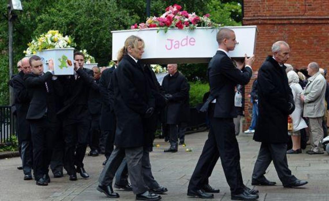 Gb/ Ergastolo a Mick Philpott, ha bruciato 6 dei suoi figli