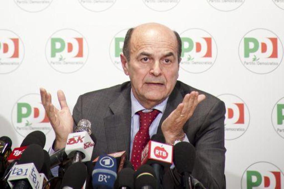 Governo/ Bersani: Chiacchiere finch&egrave; non c'&egrave; nuovo Capo Stato