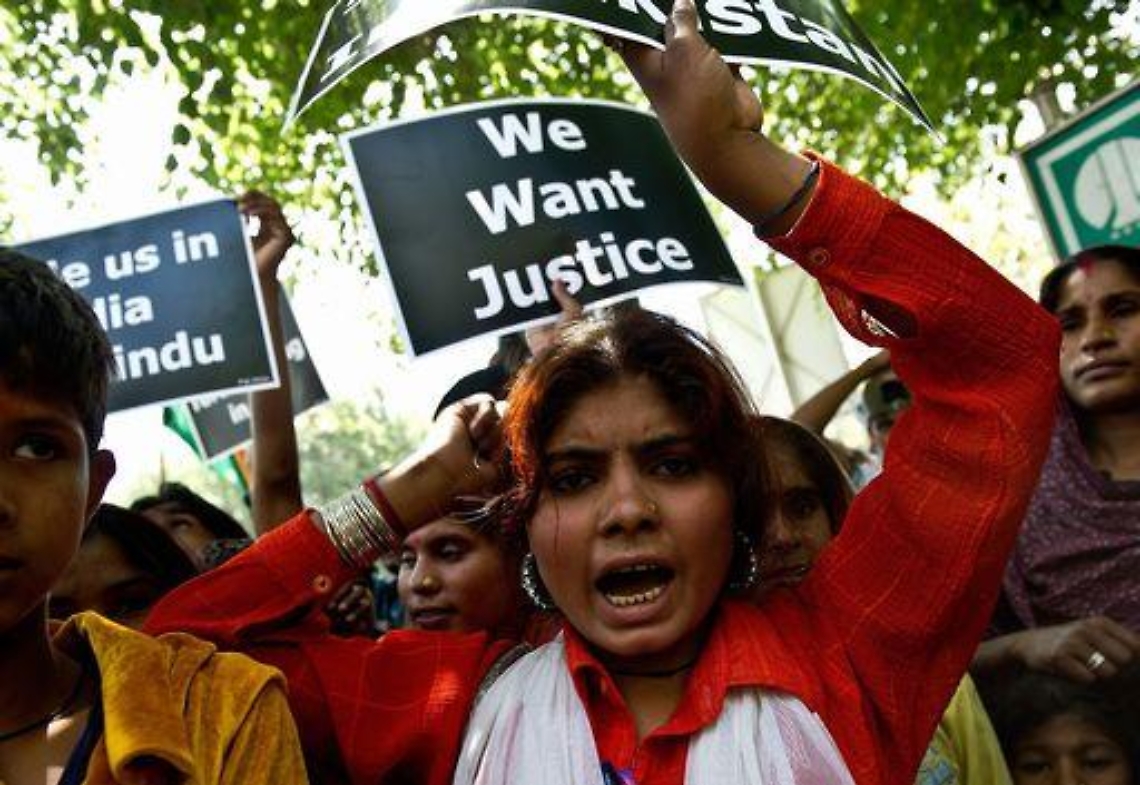 India/ Bambina di 5 anni stuprata e seviziata a Gandhi Nagar