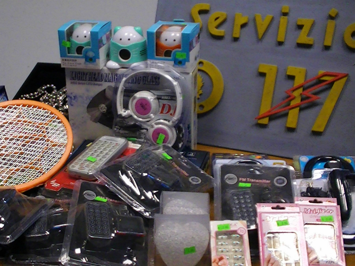 Le fiamme gialle sequestrano 4mila articoli pericolosi