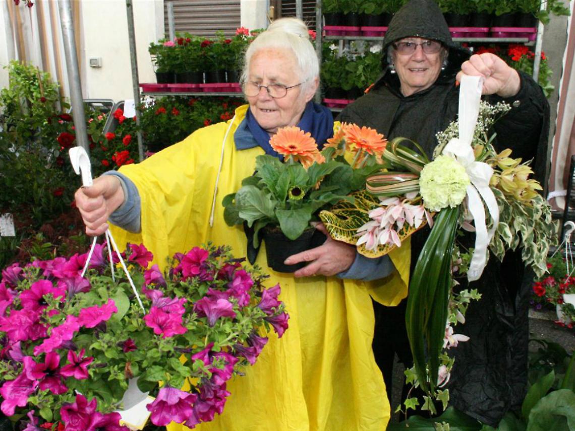 "Fiori in fiera" sfida il maltempo,<br/>a Nizza si scoprono i presidi Slow Food