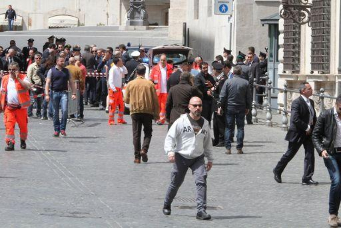 Sparatoria Palazzo Chigi, l'uomo sarebbe un calabrese del 1967