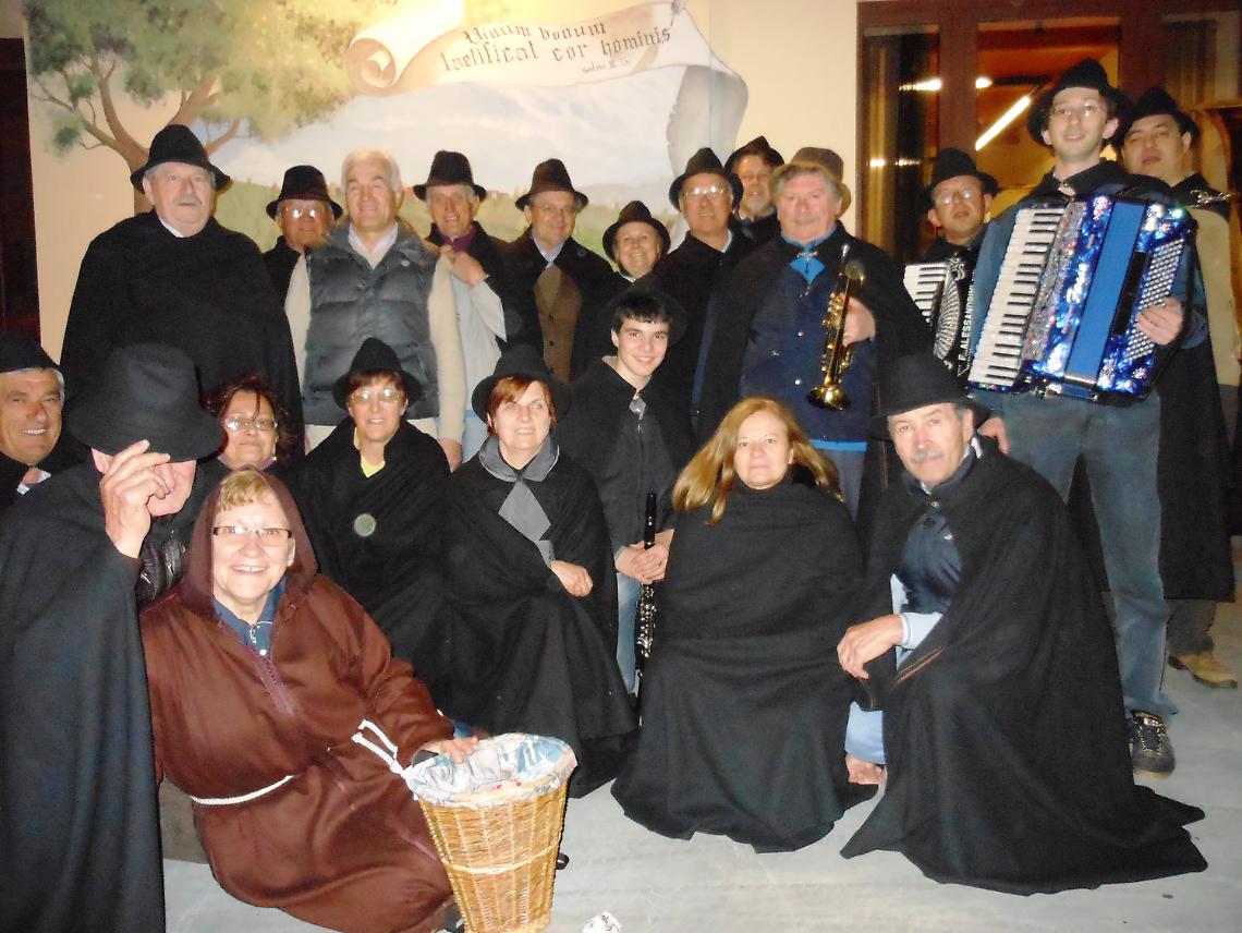 Vigliano: sabato si torna a cantare nei cortili