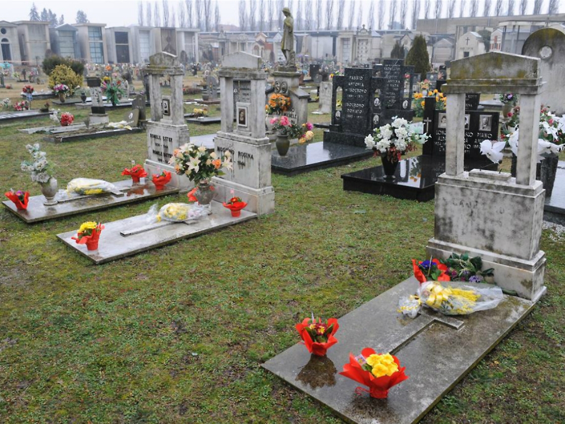 Il cimitero di Asti nel sito internet