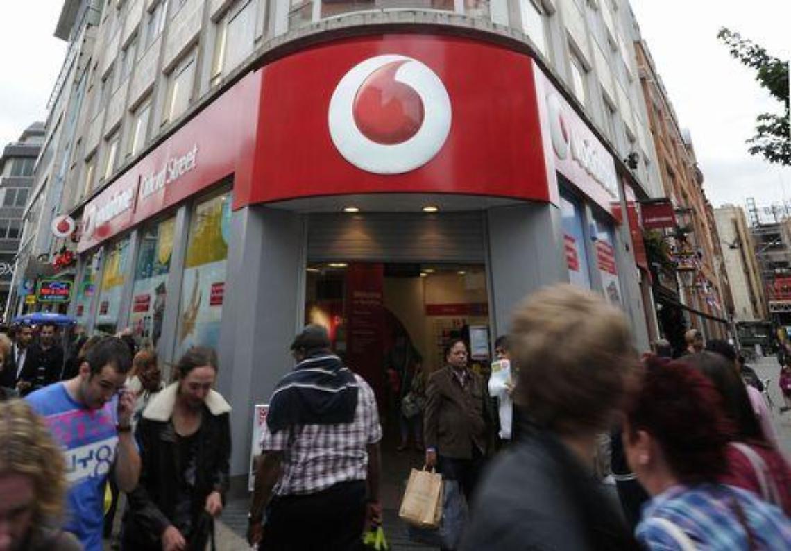 Vodafone/ Utili 2012-2013 a picco con svalutazioni Italia, Spagna