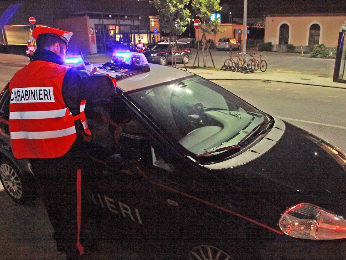 Droga batte alcool: ritirate 7 patenti, 5 per guida sotto sostanze stupefacenti