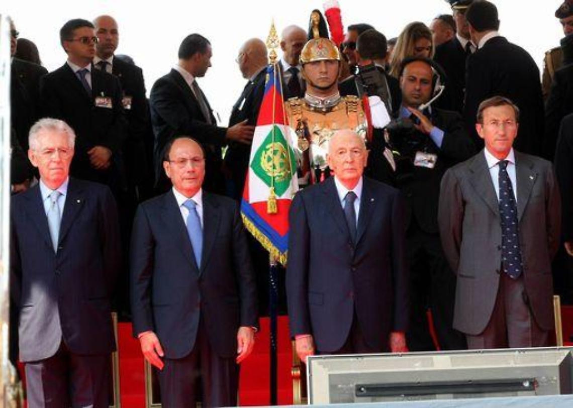 Napolitano:Da qui a prossimo 2 giugno prospettiva nuova Italia