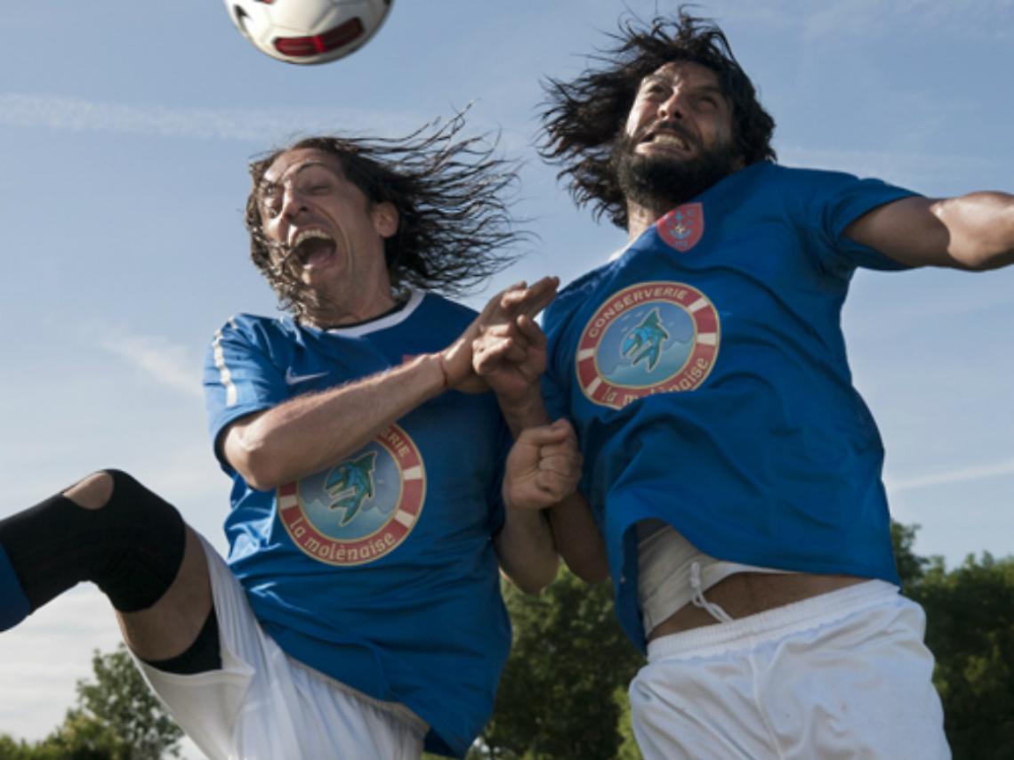 Vecchie glorie e una fabbrica da salvare<br/>Una commedia per ridere sul calcio