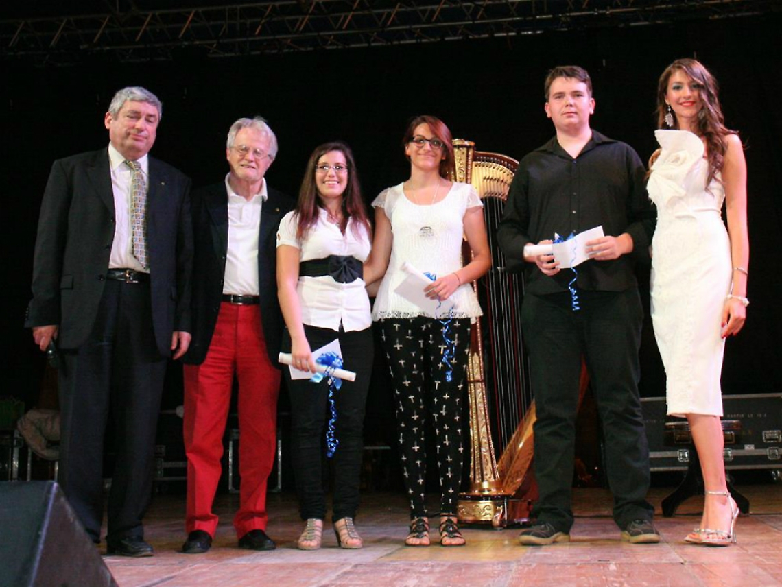 La Nuova Provincia, festa con gli artisti astigiani