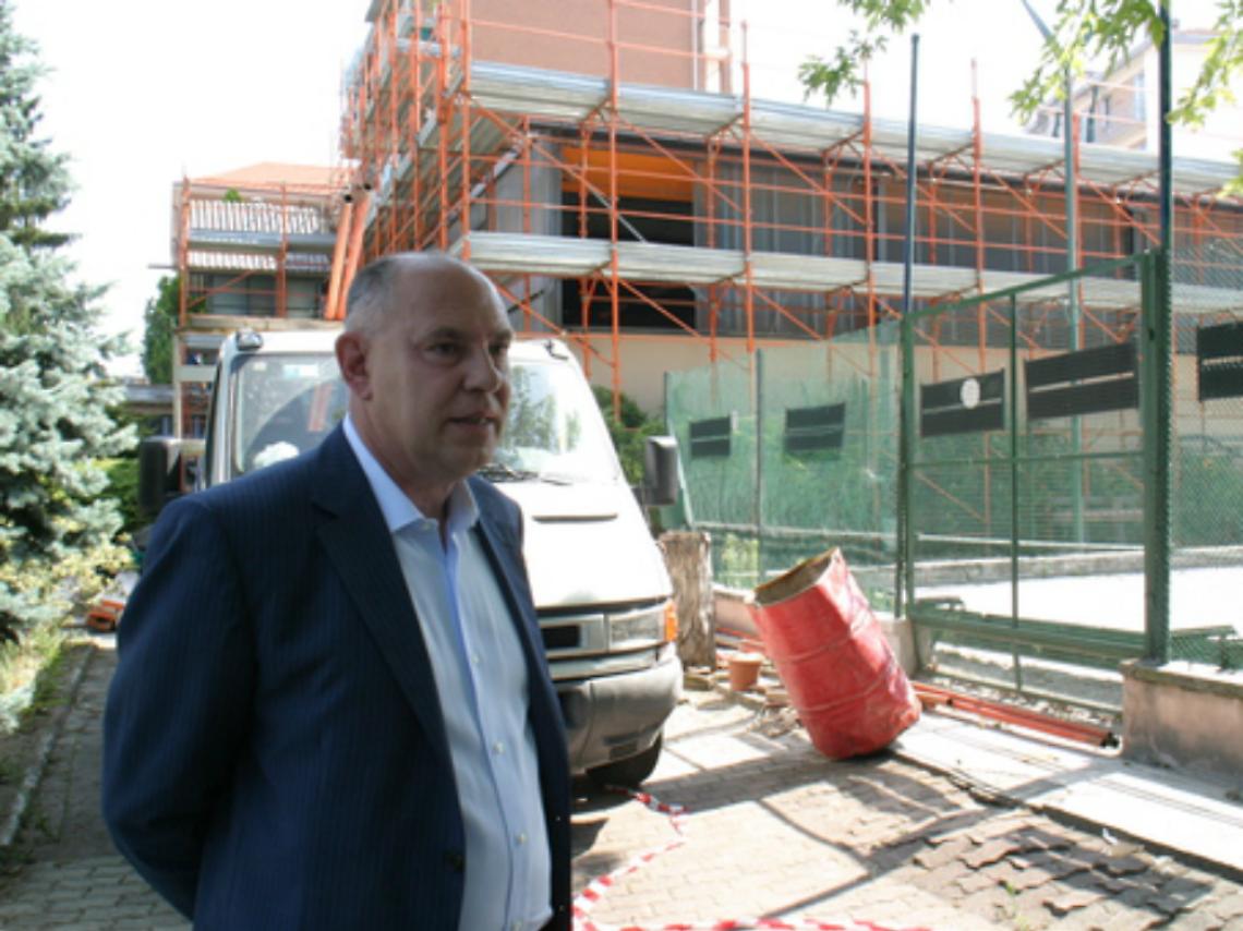 Eternit, al Circolo Nosenzo<br/>&egrave; cominciata la bonifica