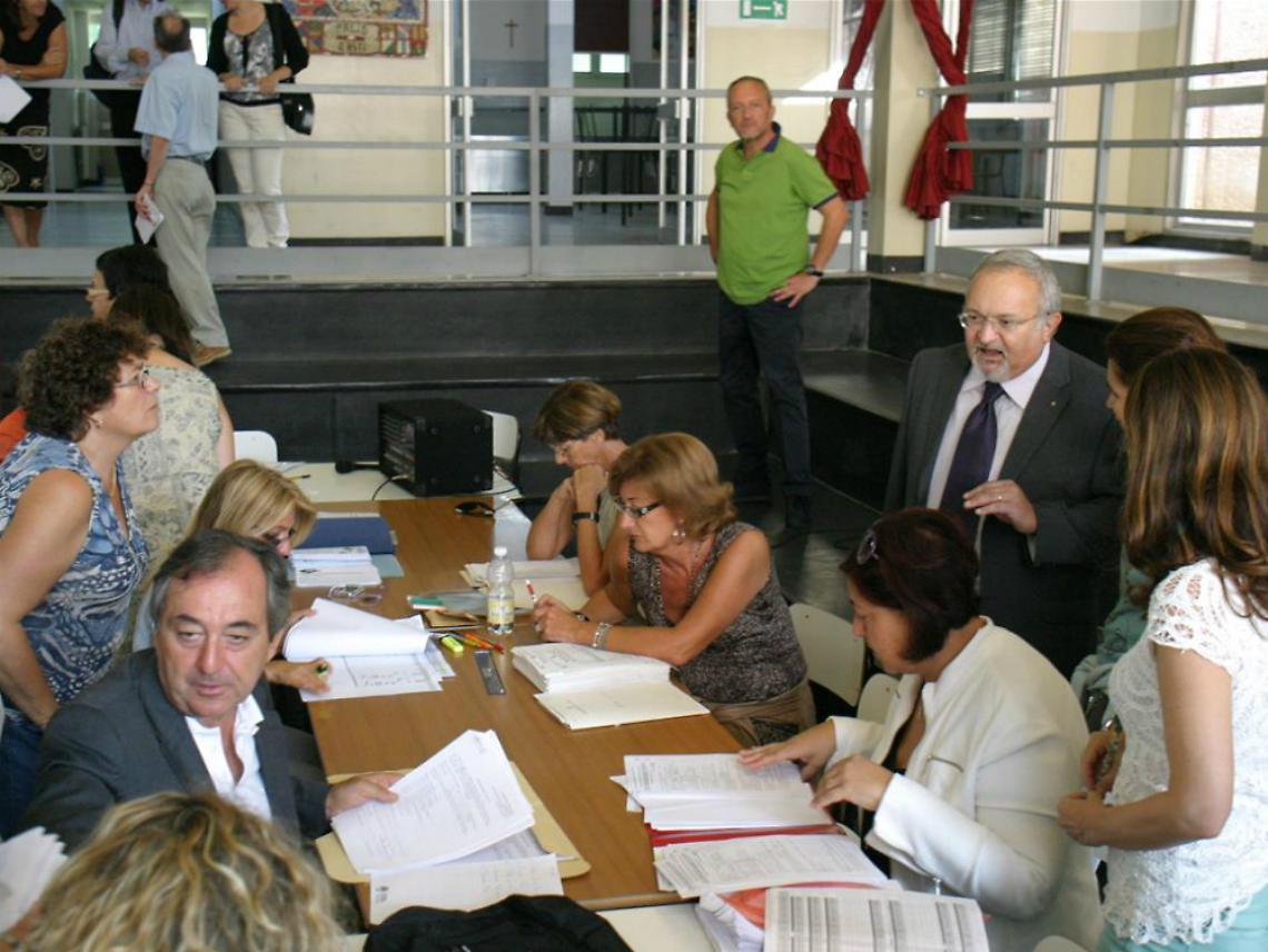 Scuola: Luca, Daniela e gli altri<br/>&laquo;Noi, insegnanti con il sogno del posto fisso&raquo;