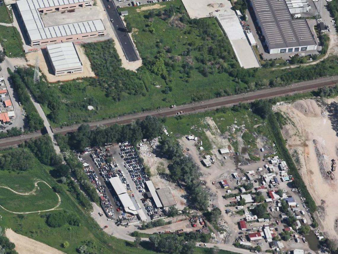 Campo nomadi, raccolta firme<br/>per dire basta ai roghi