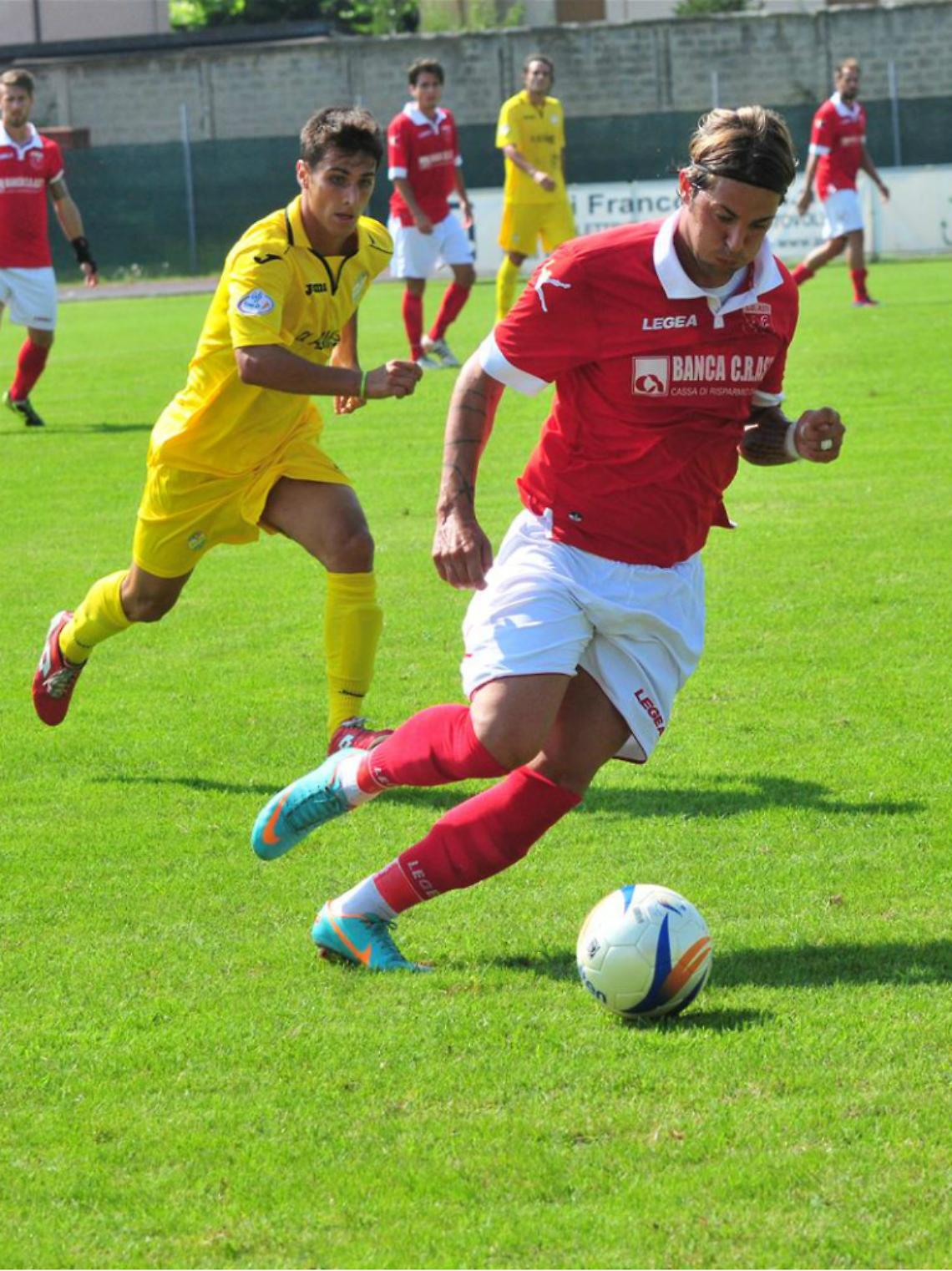 Pari per i galletti del calcio, volano le Colline