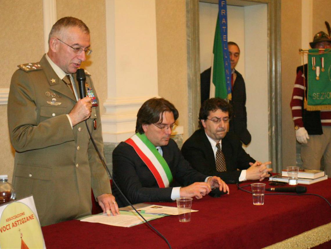 "Patrioti oggi? patrioti della pace"<br/>La visita del capo dell'Esercito