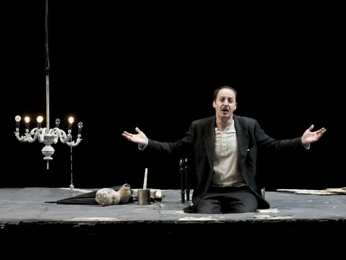 In Casa Cupiello non si parla pi&ugrave;<br/>Russo Alesi fa un monologo da Eduardo