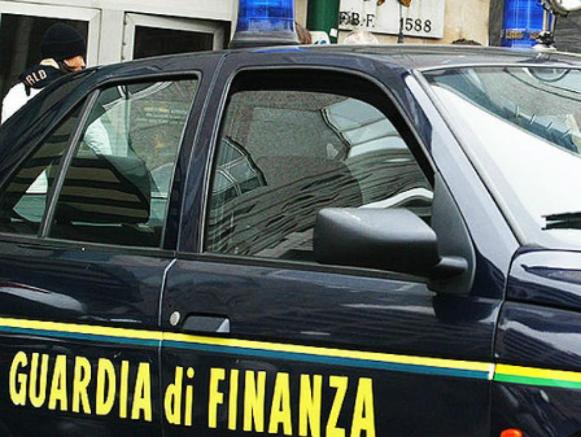 Infermiera finta disoccupata continuava a lavorare nonostante l'indennit&agrave;