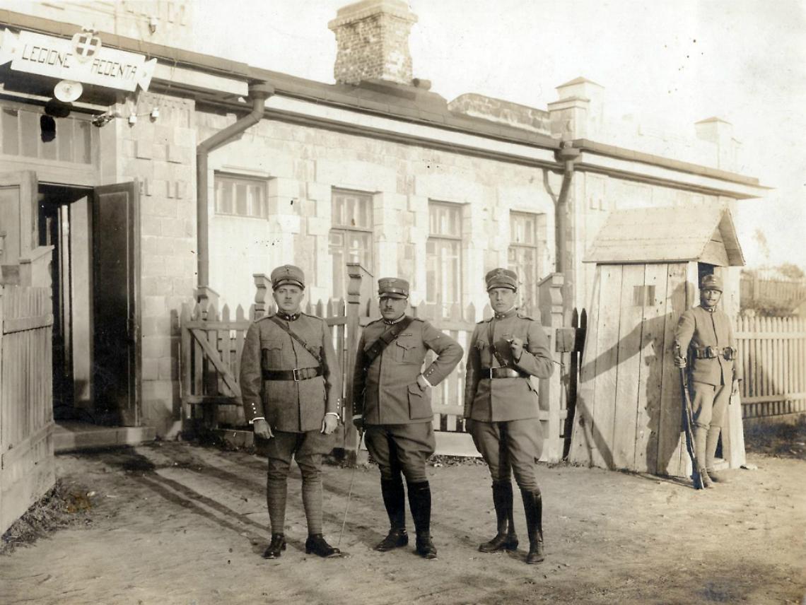 Piazza d'Armi cambia nome<br/>Sar&agrave; intitolata al generale Cosma Manera