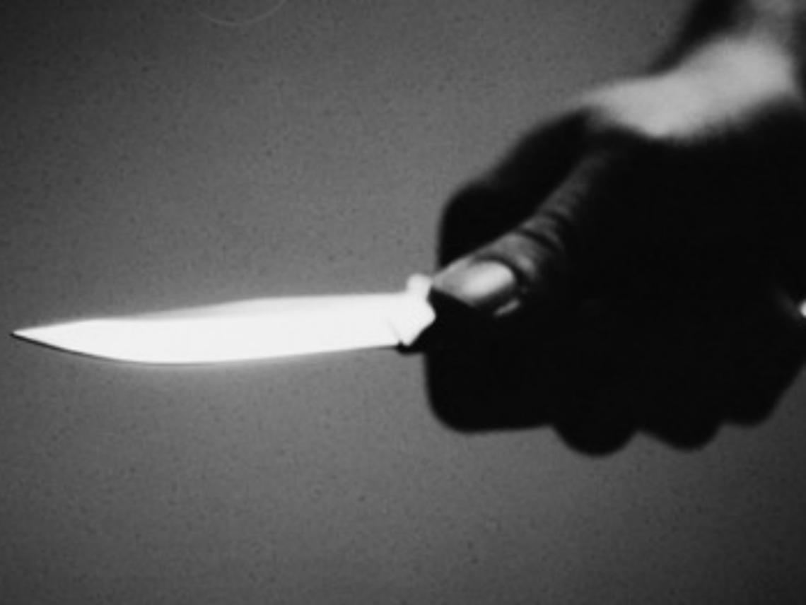 Quattro giovani rapinati per strada