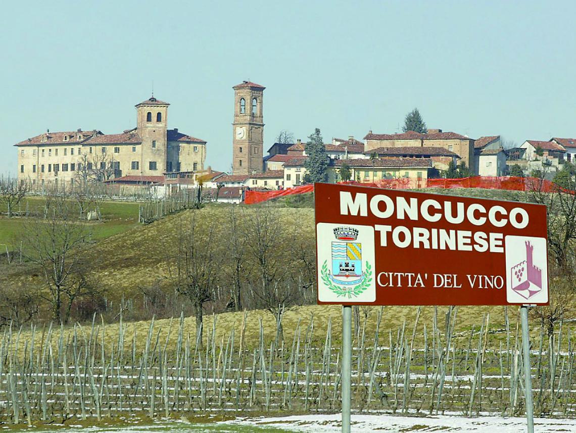 Il sindaco di Moncucco condannato<br/>per aver mentito sul suo lavoro