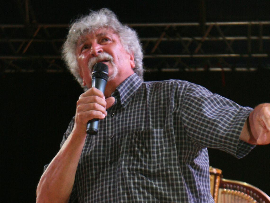 Accerchiato e minacciato col coltello<br/>"Cerot" rapinato in piazza del Palio