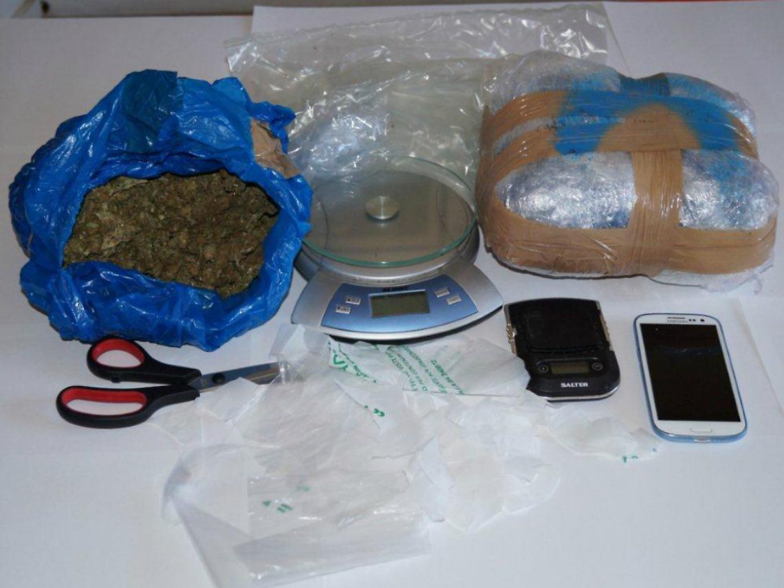 Quasi 2 kg di marijuana in casa, professionista 37enne arrestato a Costigliole