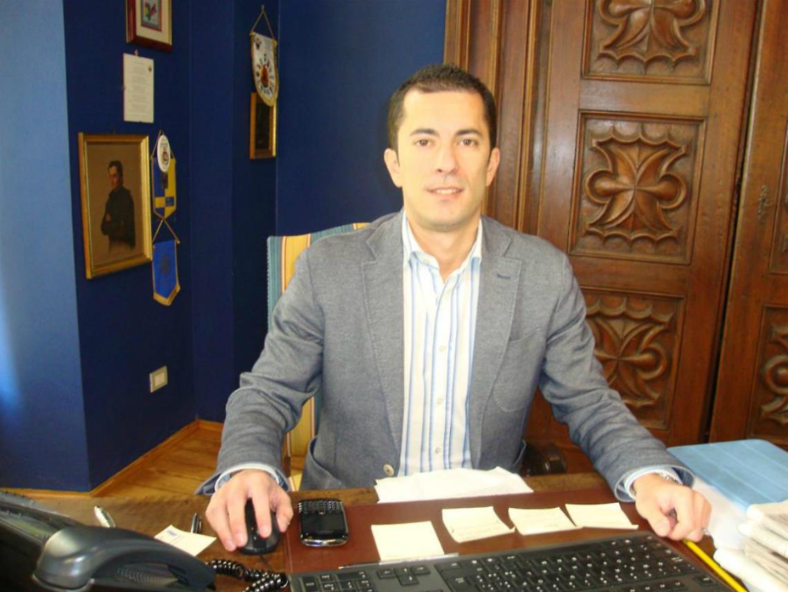 Gabusi stravince a Canelli<br/>Il grillino Barbero fermo al 17%