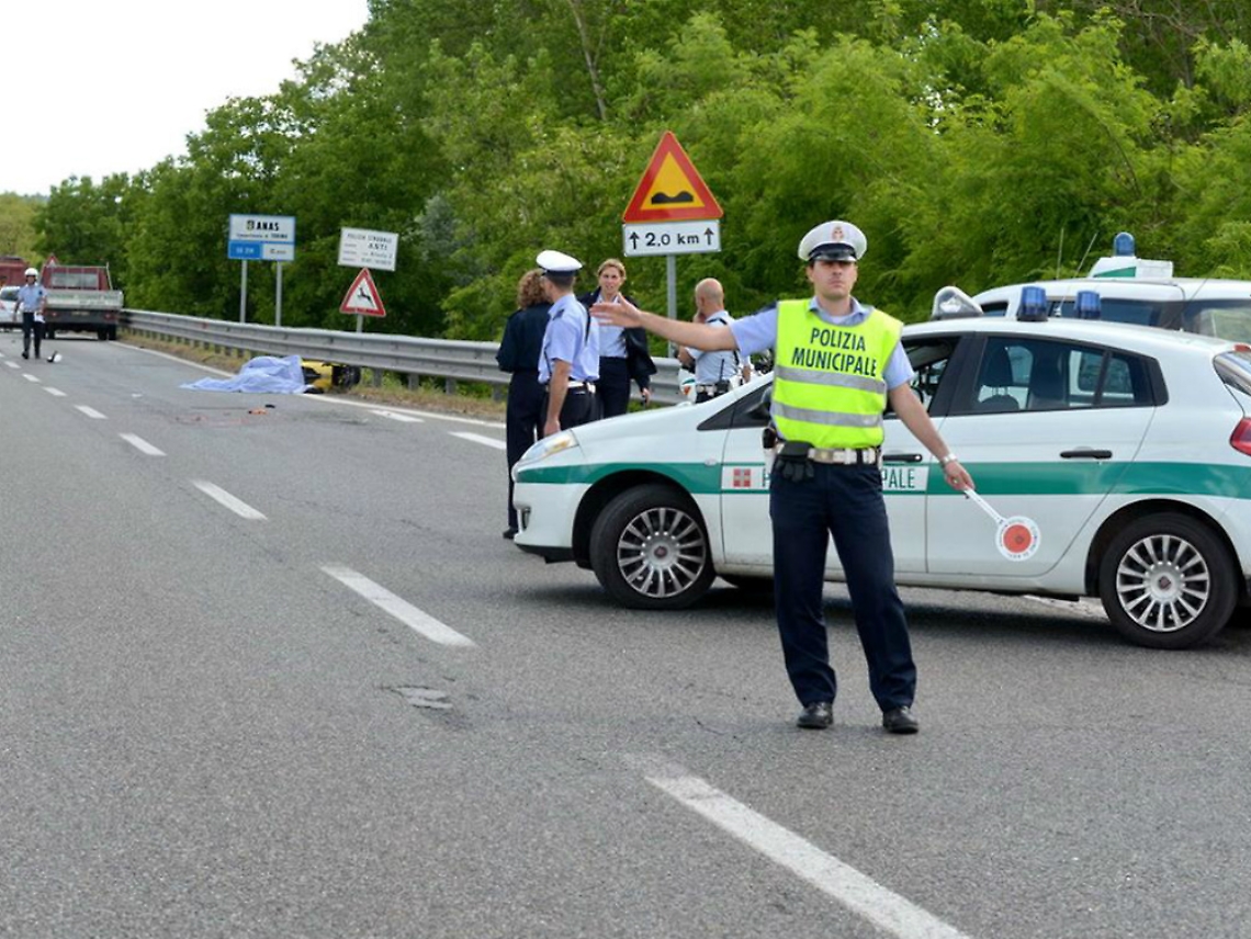 Svolta nella ricerca del camion<br/>che ha travolto lo scooter