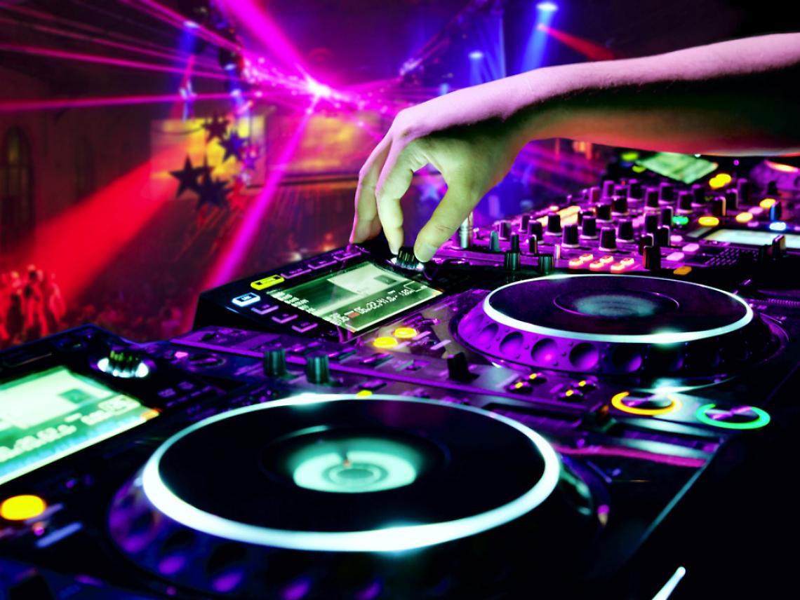 Riapre i battenti il Mediterraneo<br/>In Langa c'&egrave; "La collina che balla"