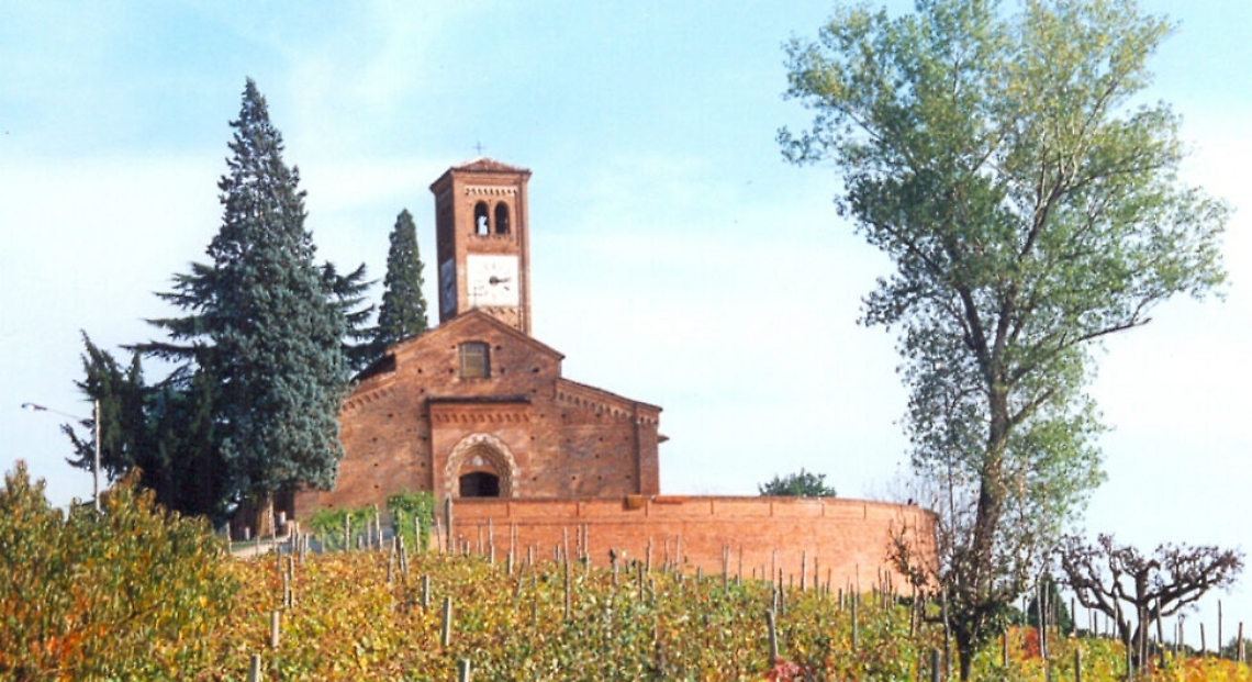 Una "malinconica" passeggiata<br/>tra il verde di Viatosto, poi al "Petrol"