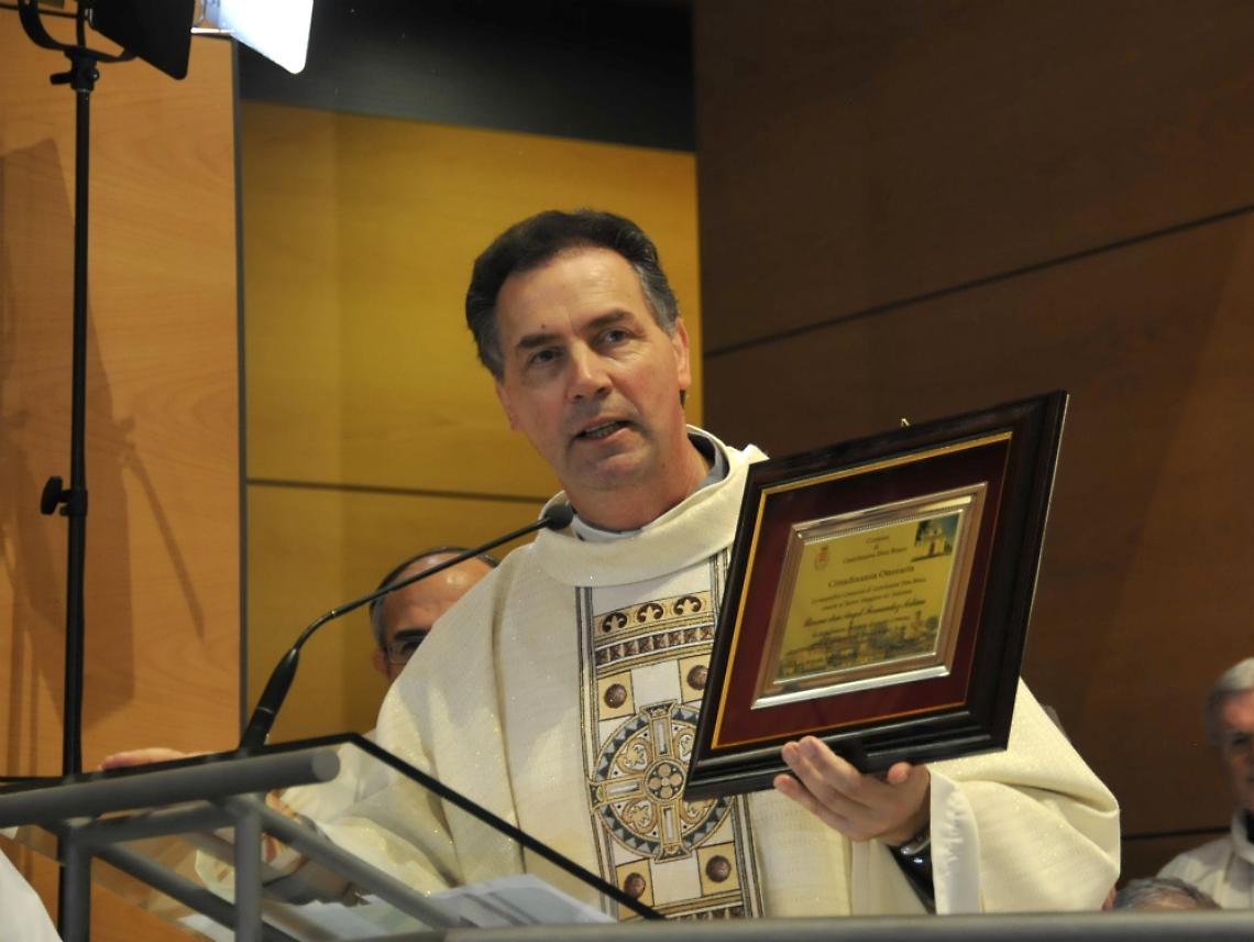 Fedeli di ogni et&agrave; al Colle Don Bosco<br/>&laquo;Con i giovani ragione e amorevolezza&raquo;