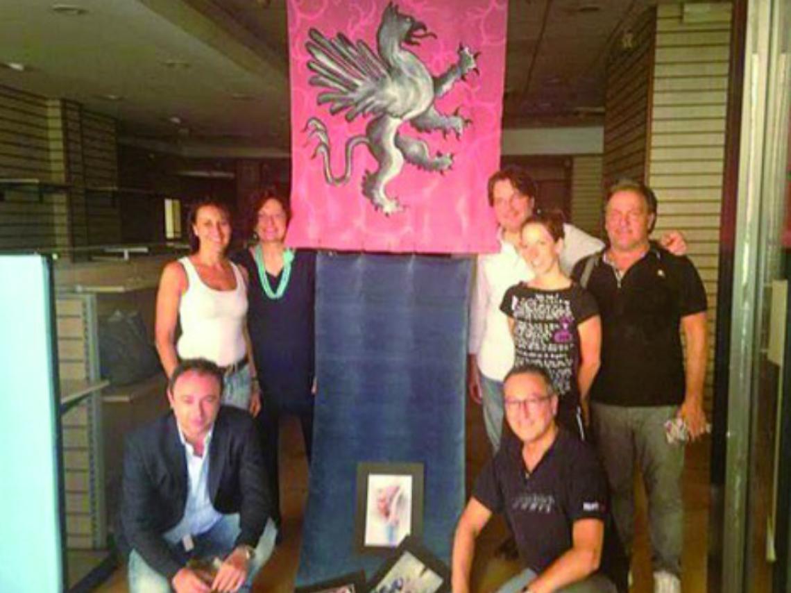 Le vetrine dei negozi<br/>chiusi tornano a vivere