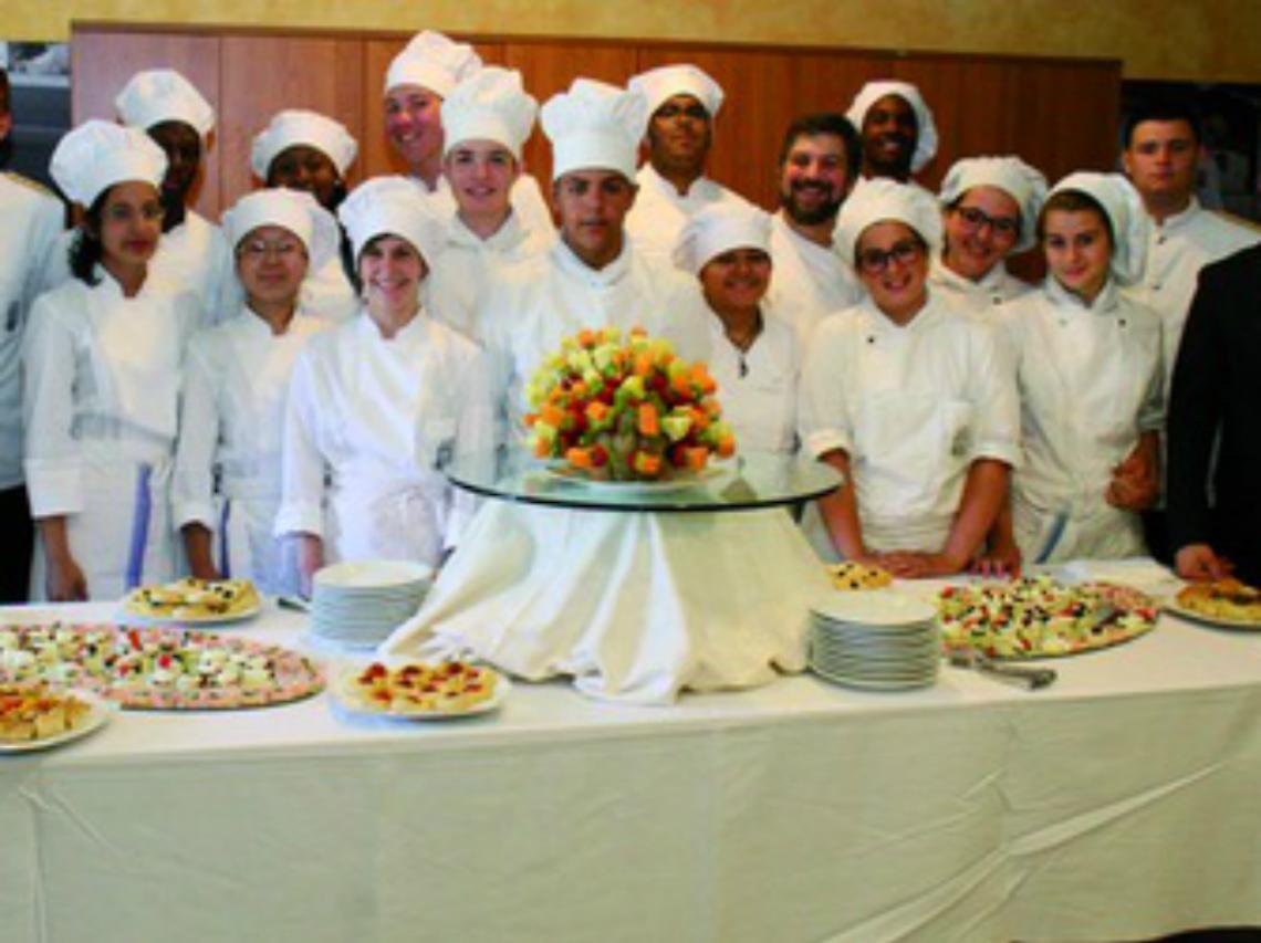 Tornano negli Usa i giovani cuochi<br/>venuti a lezione di cucina astigiana