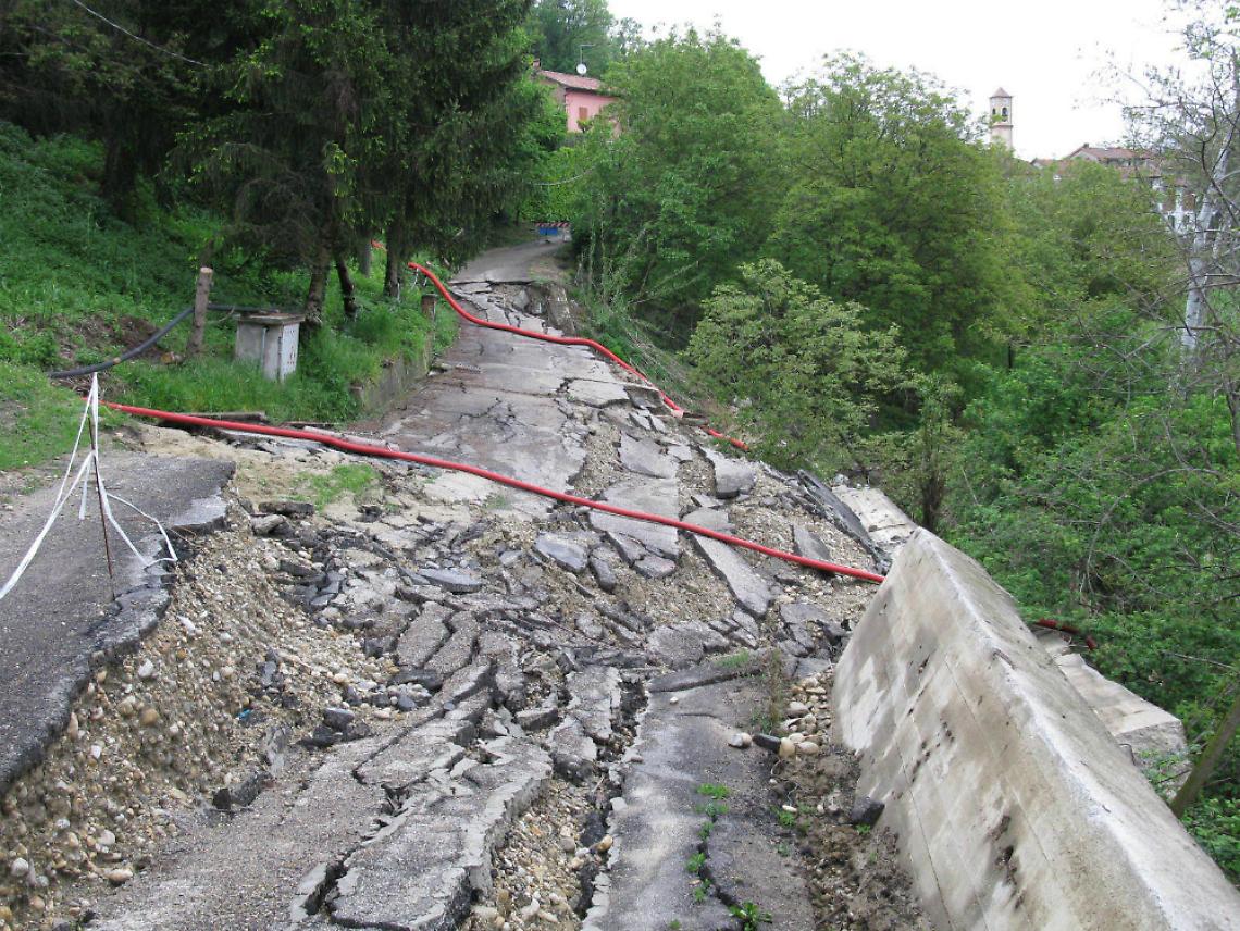 Vinchio, una strada nuova<br/>al posto di quella franata