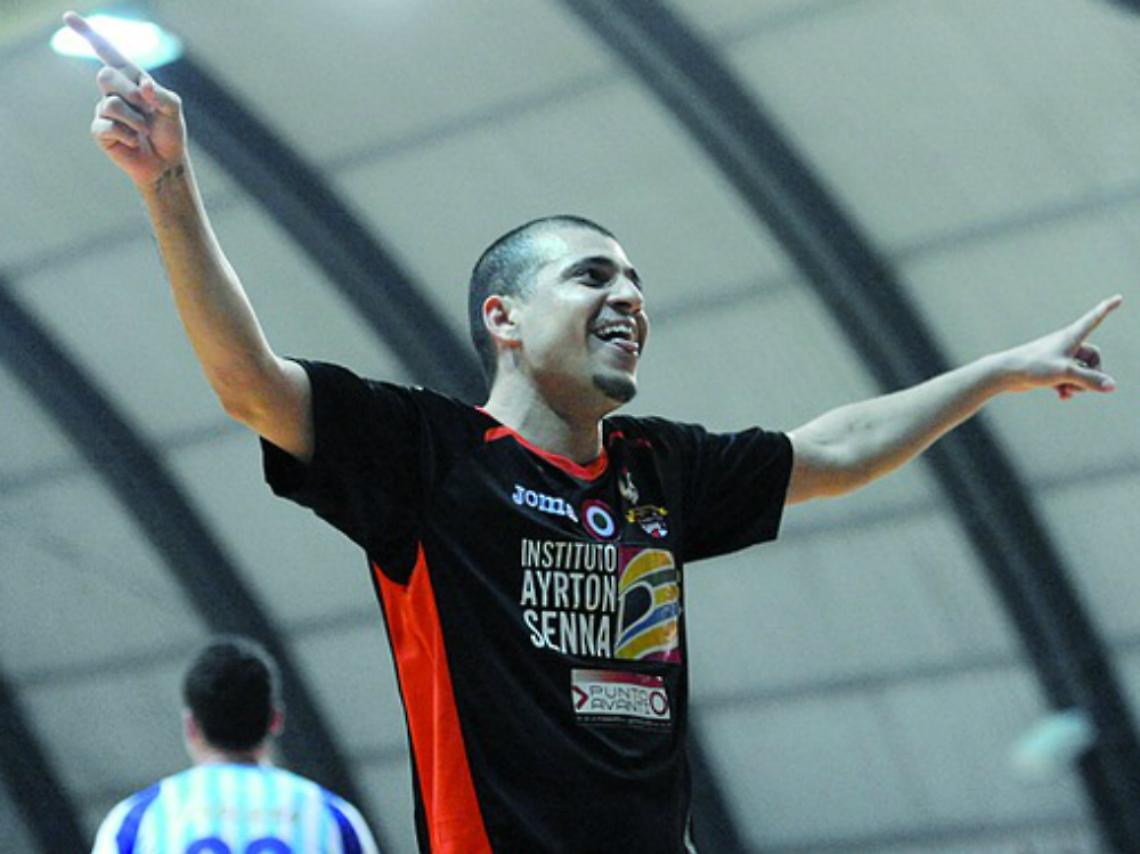 Kaos-Orange, Vampeta<br/>sfida il suo passato