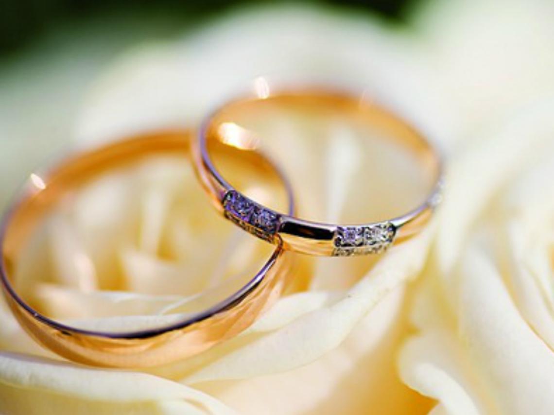 Gli astigiani si sposano<br/>meno e sempre pi&ugrave; tardi