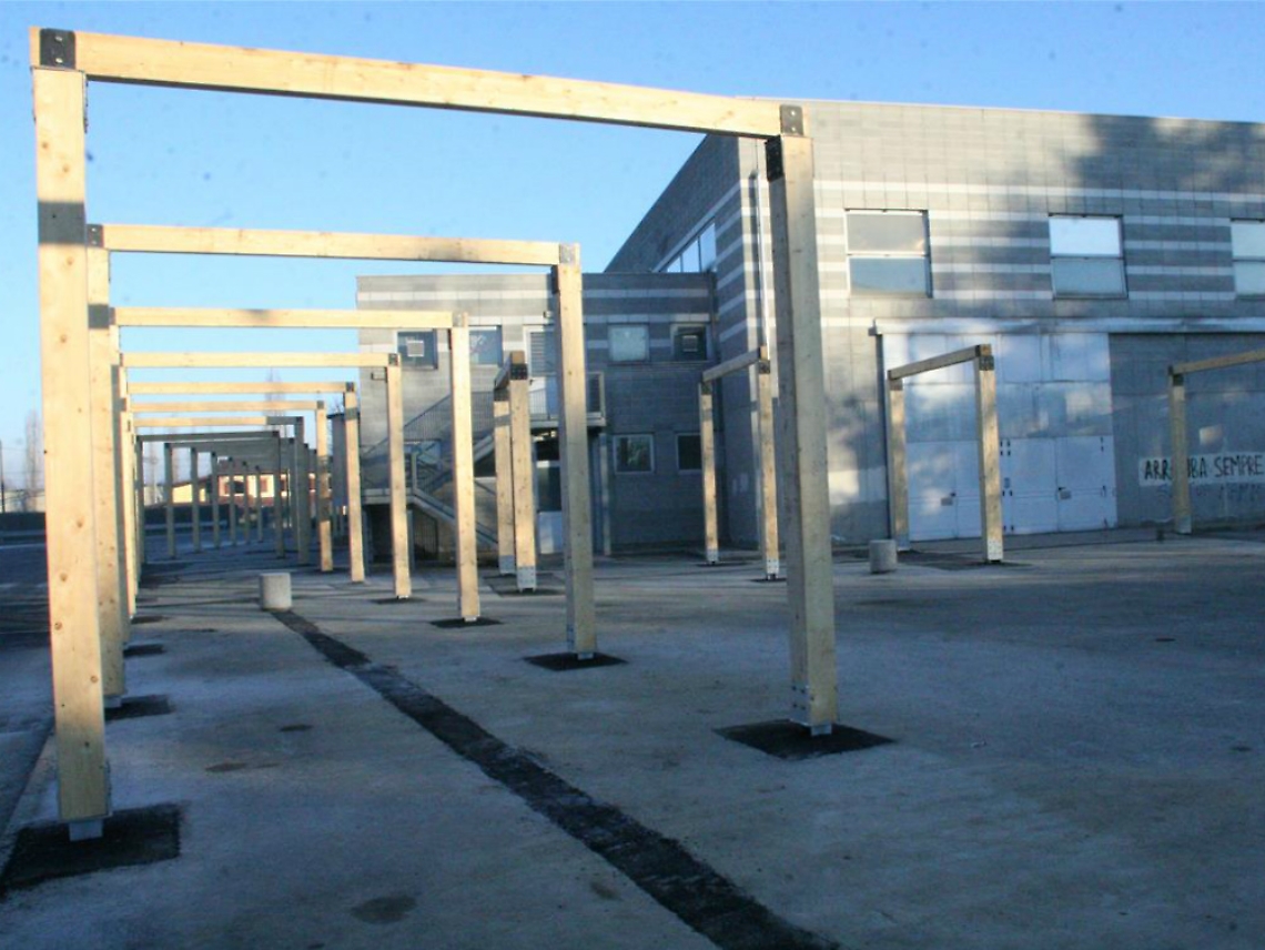 In corso Alba scoppia<br/>la polemica sui portali "shintoisti"