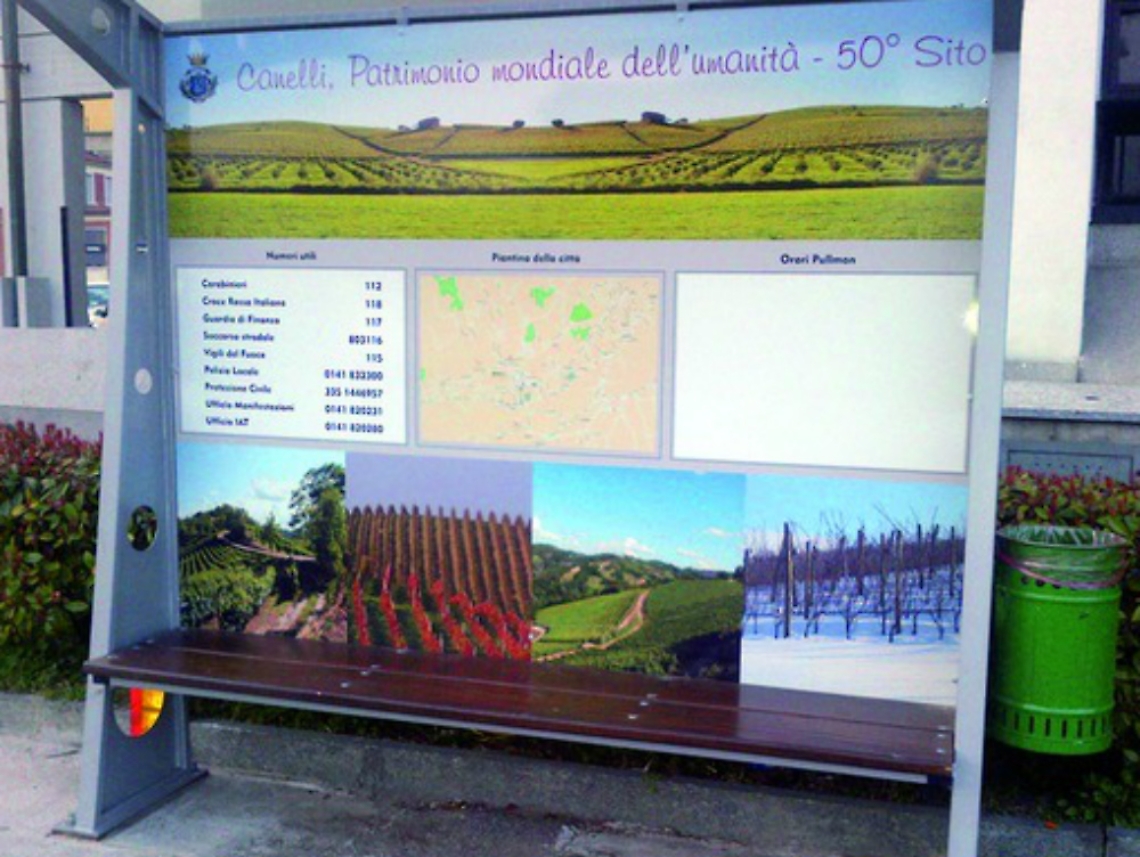 Canelli, pensiline bus dal look Unesco