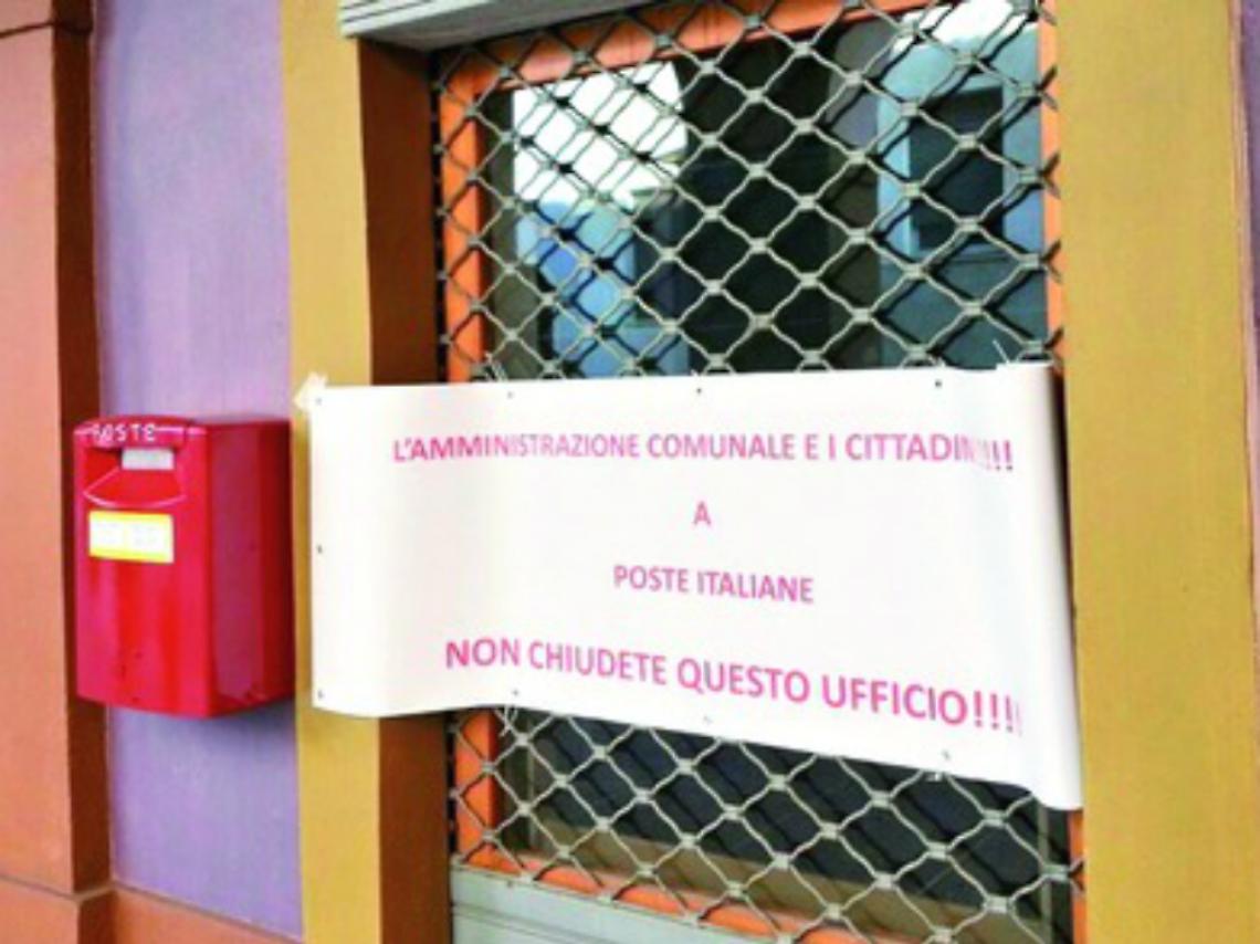 Poste di Castagnole L., sospeso il piano per la chiusura dell'ufficio in centro