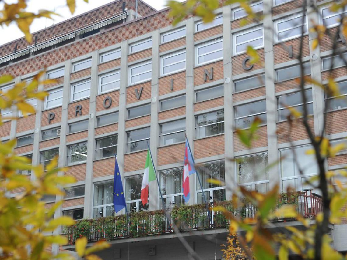 Stipendi a rischio per i dipendenti<br/>della Provincia: mancano i soldi