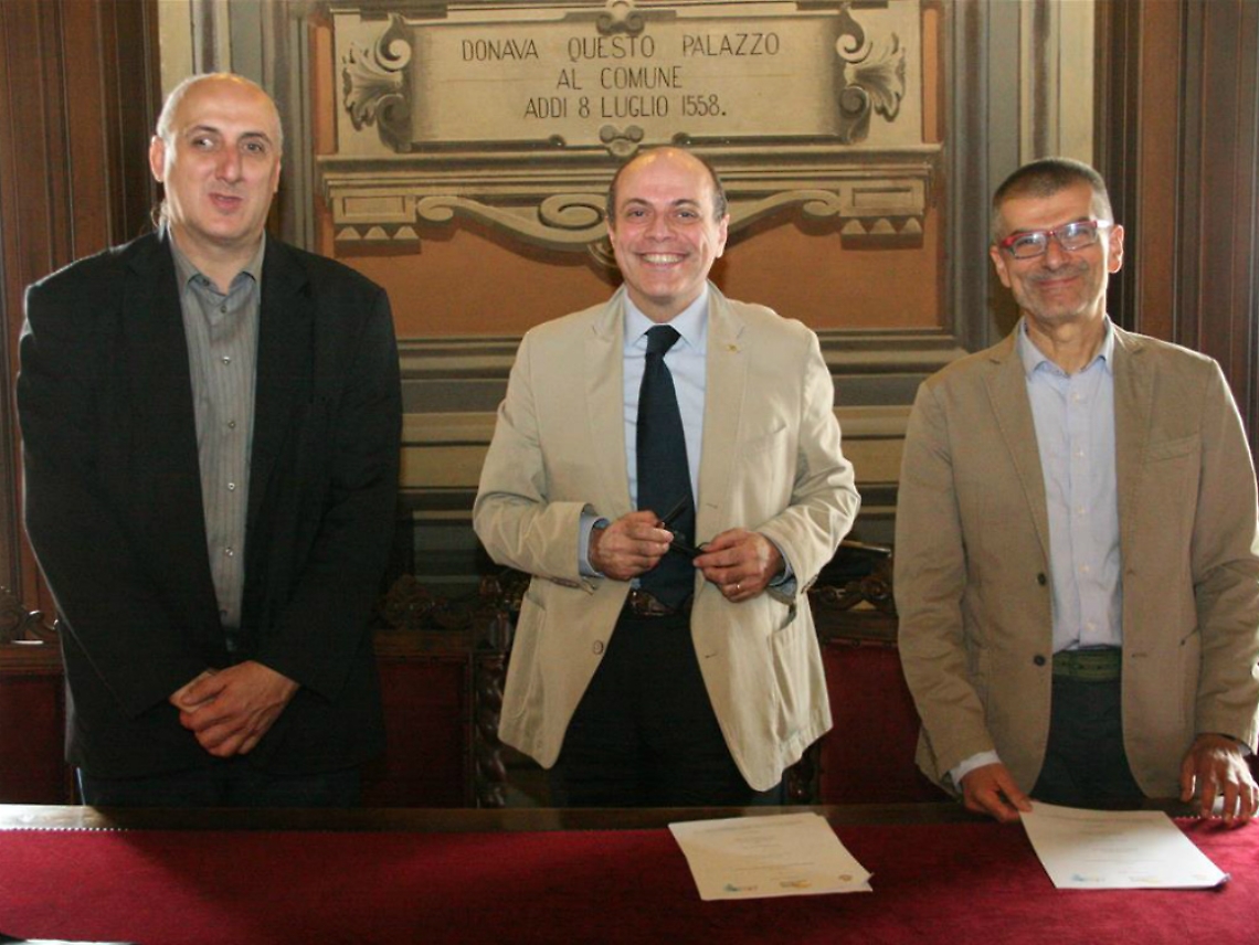 Cure dentistiche gratis per 15 bambini