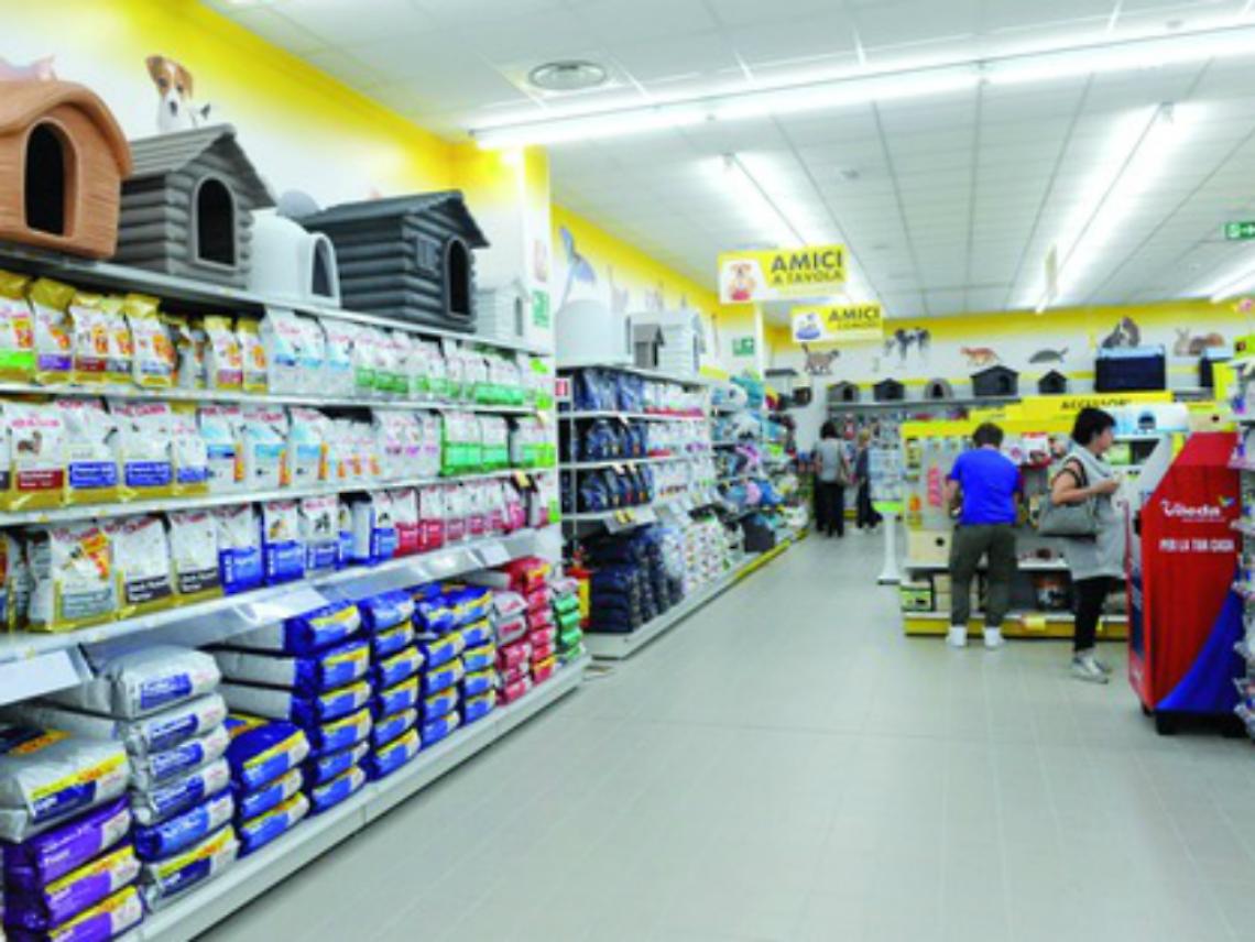 Inaugurato Arcaplanet,<br/>superstore per animali