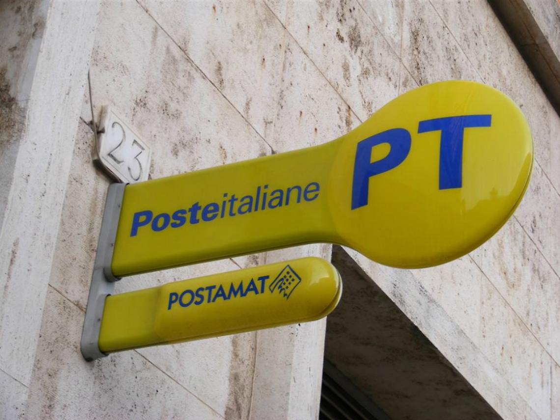 Alle Poste otto sportelli<br/>per pagarae Imu, Tasi e Tari