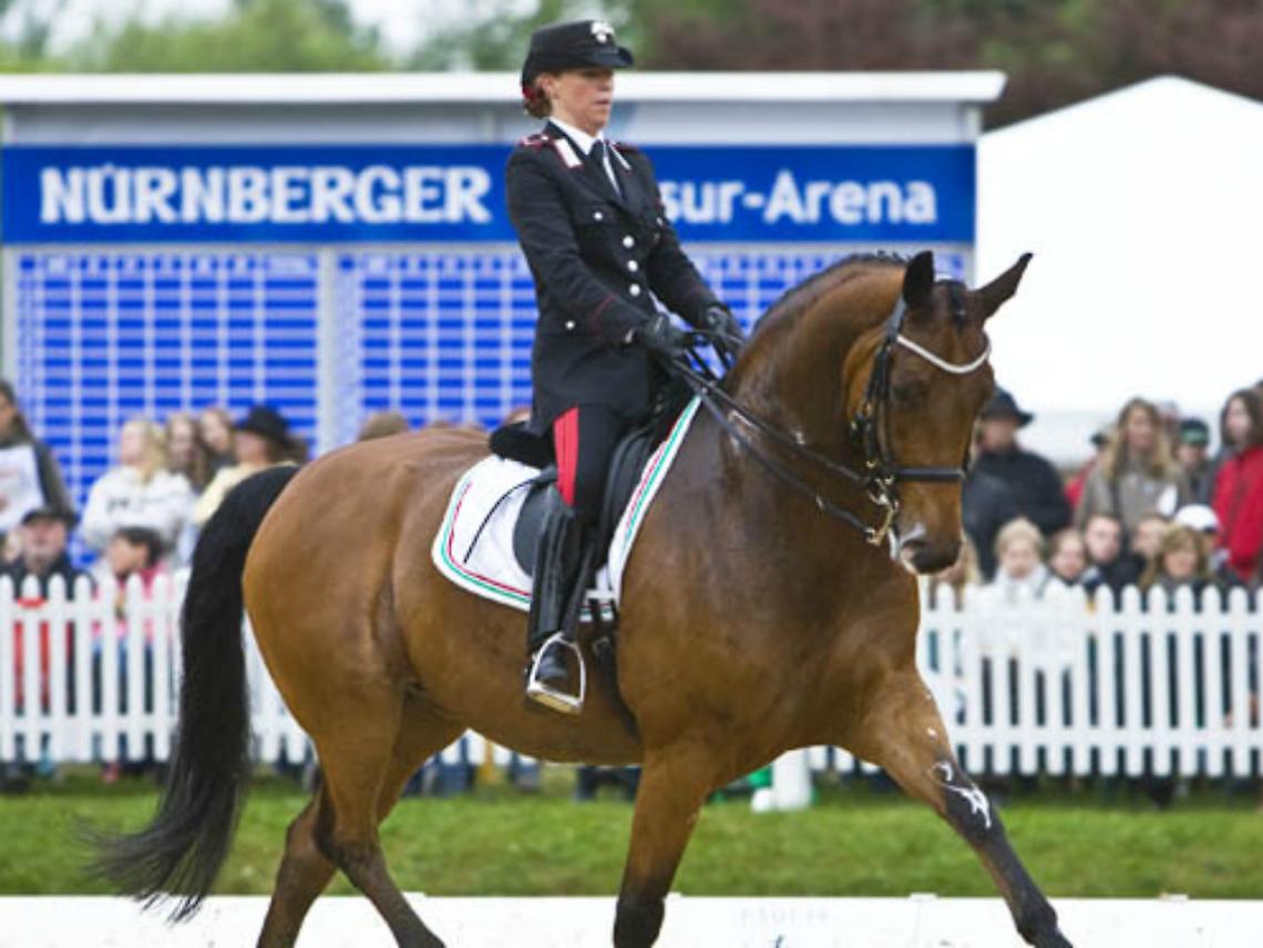 Caduta da cavallo per Valentina Truppa<br/>Apprensione sulle condizioni di salute