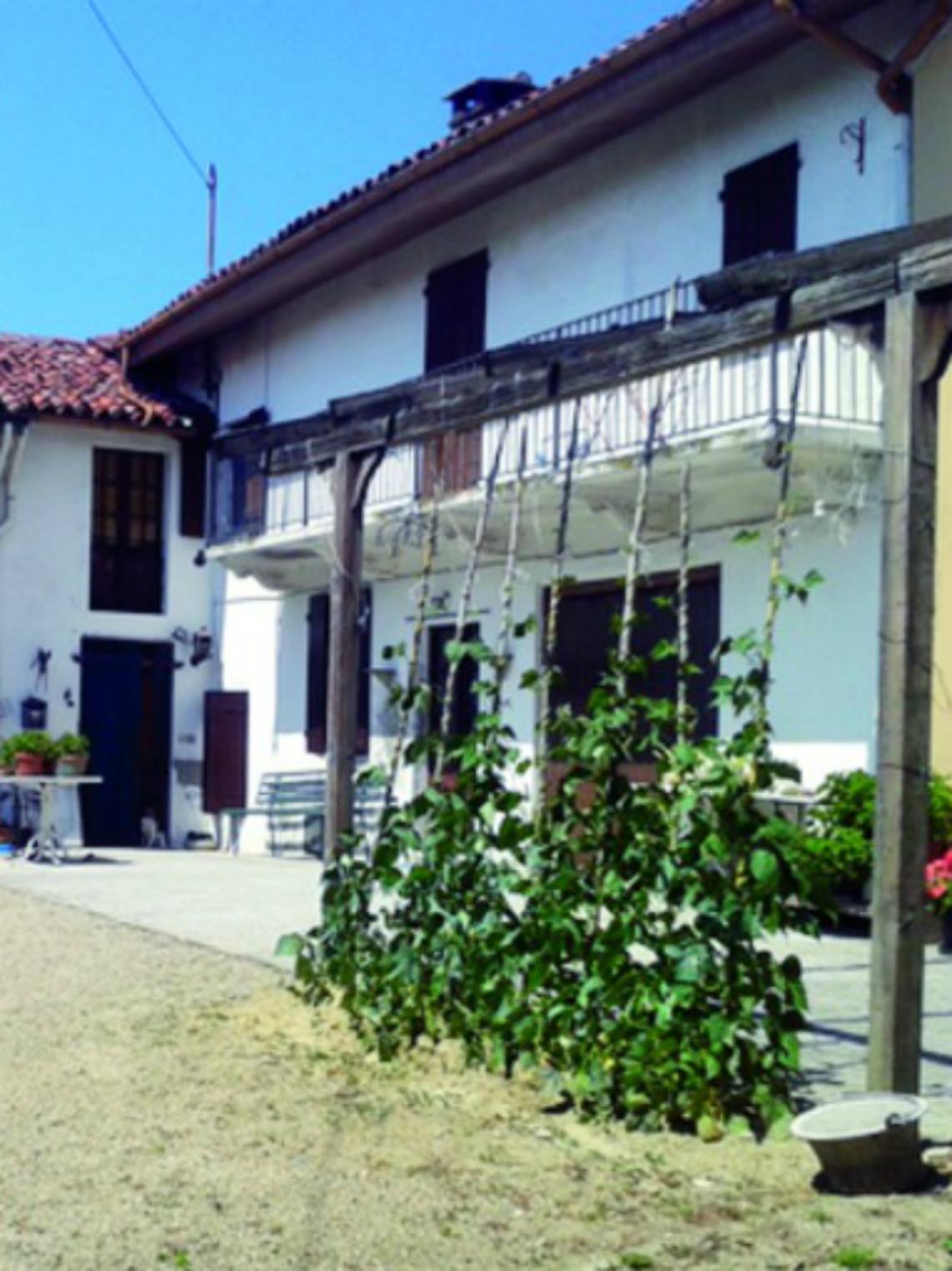 La compagna: &laquo;Non so<br/>spiegare cosa &egrave; successo&raquo;