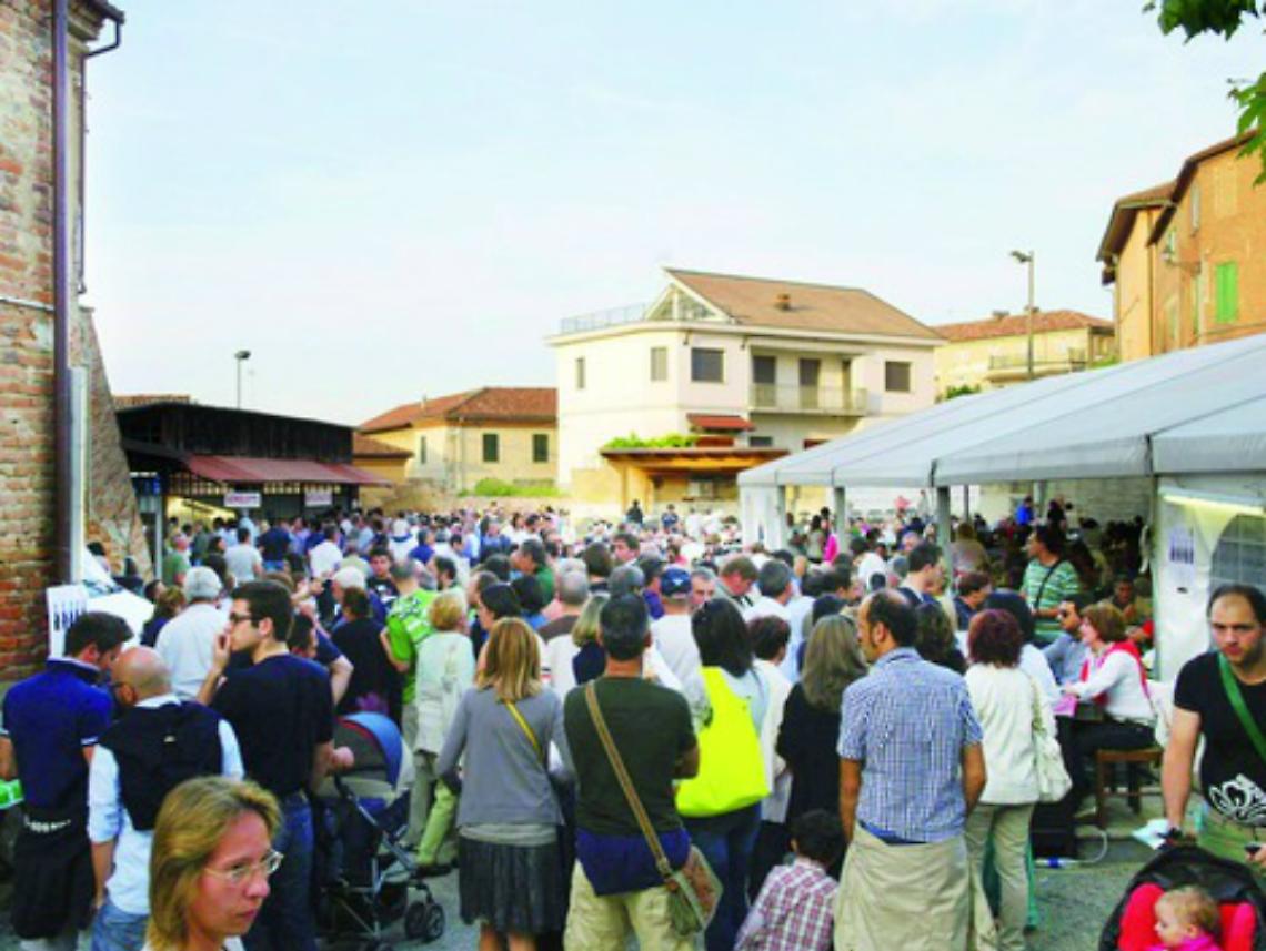 Piatti "raglianti" protagonisti<br/>della Sagra dell'agnolotto d'asino