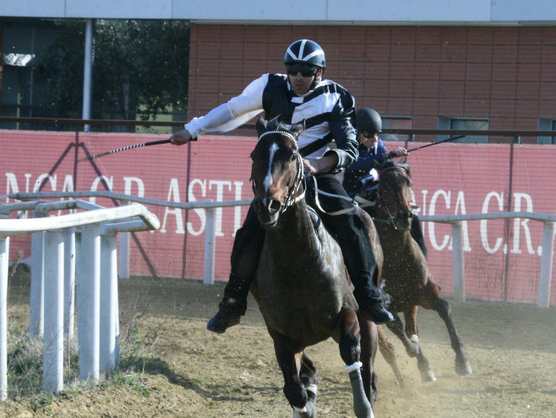 Prime prove di Palio allo stadio<br/>Sabato 13 giugno corsa al ?Censin Bosia