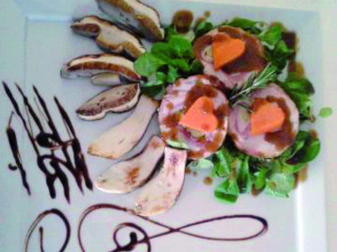 Sella di coniglio rollata cotta al forno