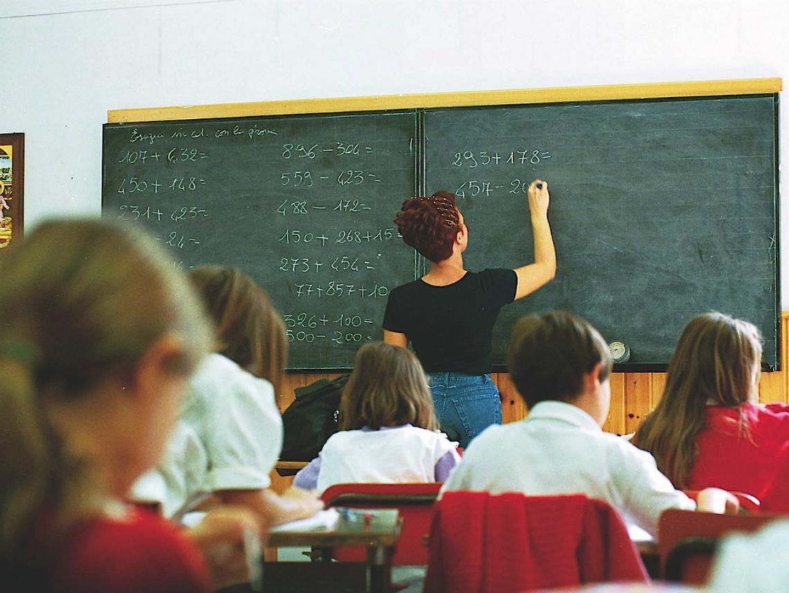 Sindacati in piazza contro la riforma:<br/>&laquo;No al dirigente solo al comando&raquo;